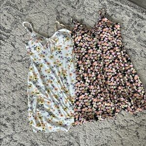 Floral Print Women's dress bundle of 2—Size: XS & Small